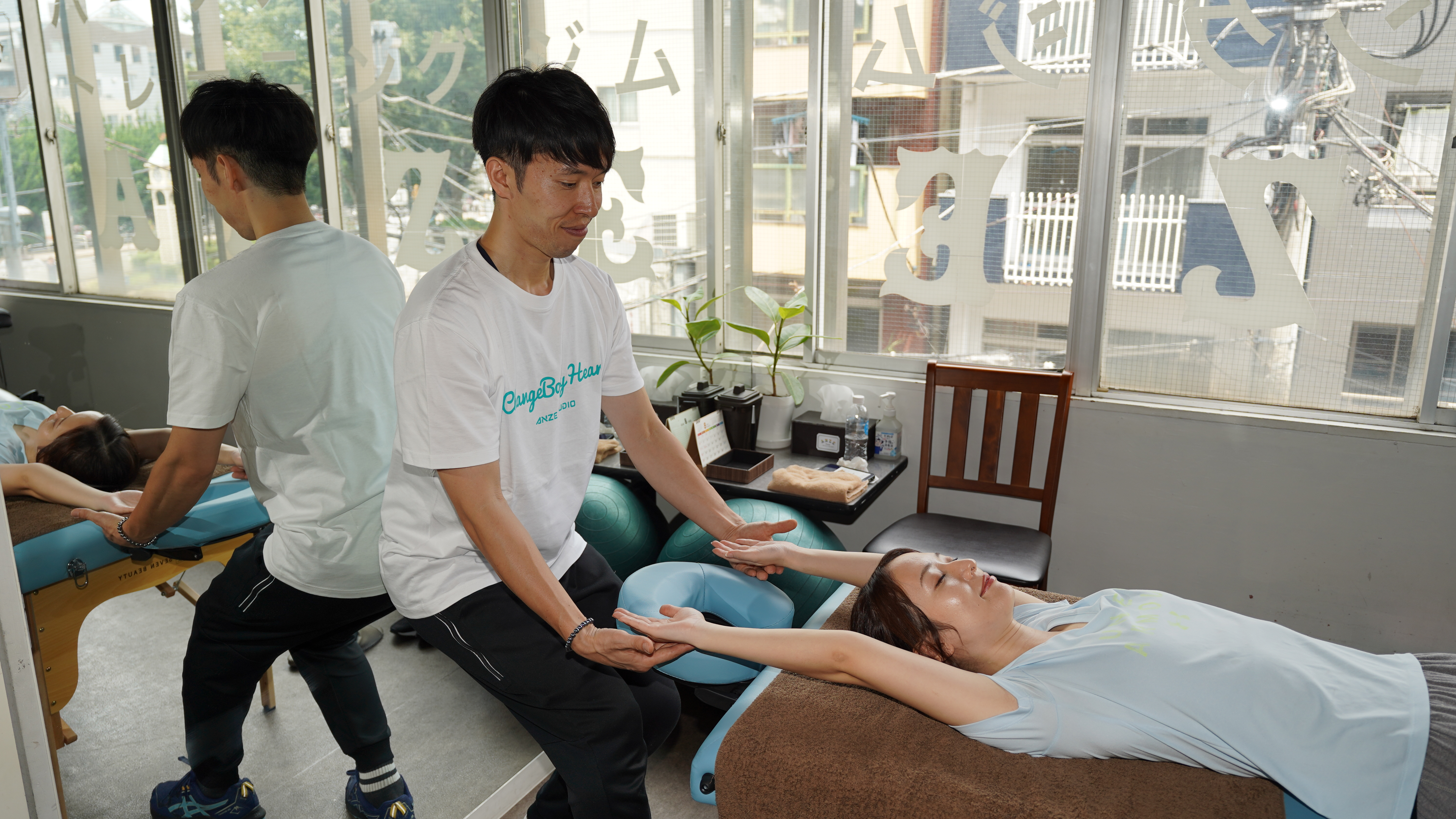 トレーニング前の整体ストレッチ
